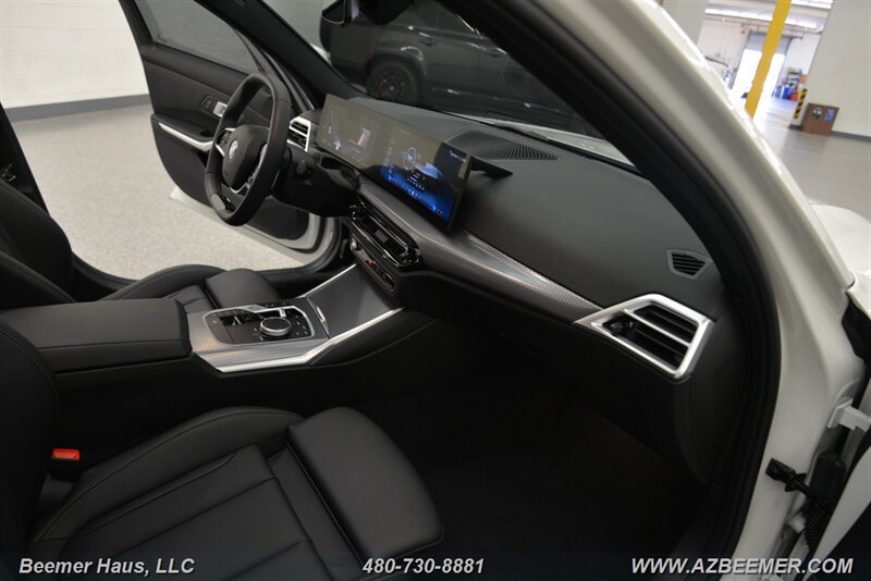 Used 2026 BMW 330i Sedan w/ Convenience Package RWD image 23