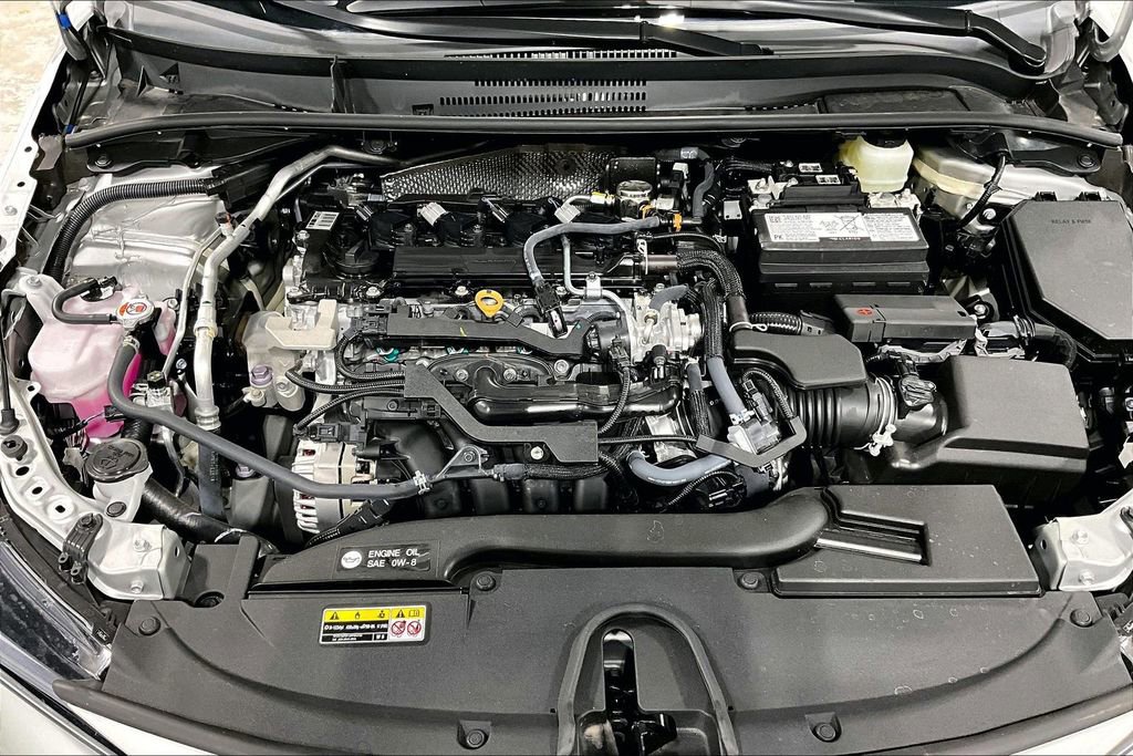 Used 2025 Toyota Corolla SE image 12