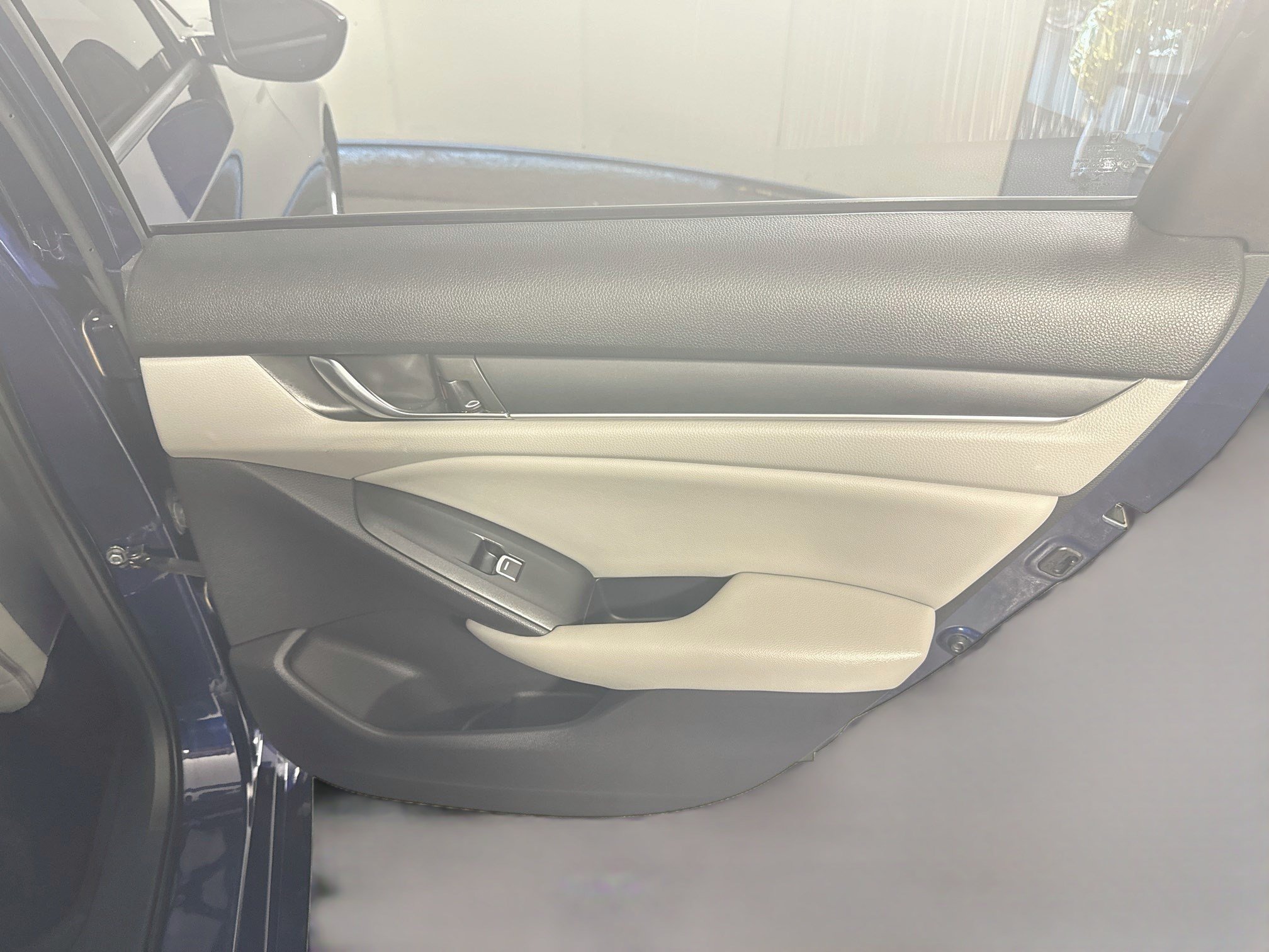 Used 2019 Honda Accord LX image 28