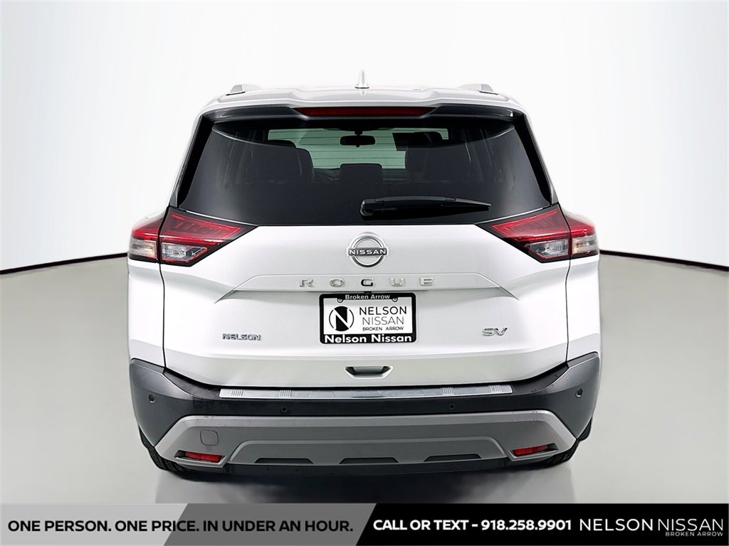 Certified 2023 Nissan Rogue SV w/ SV Premium Package image 6