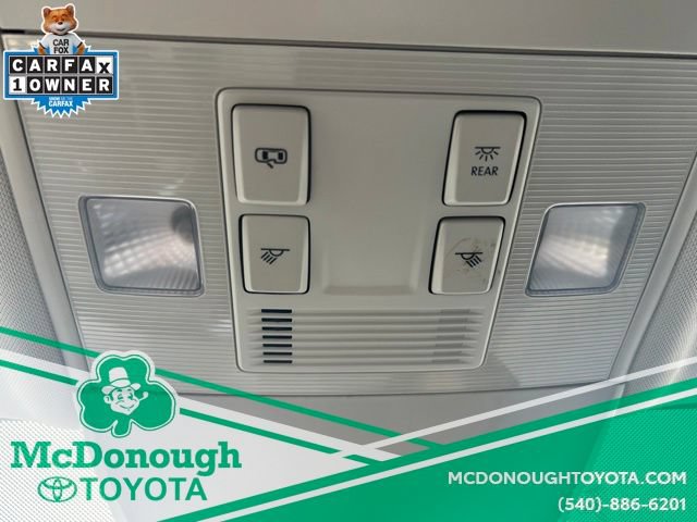 Used 2024 Volkswagen Taos SE AWD/4WD image 22
