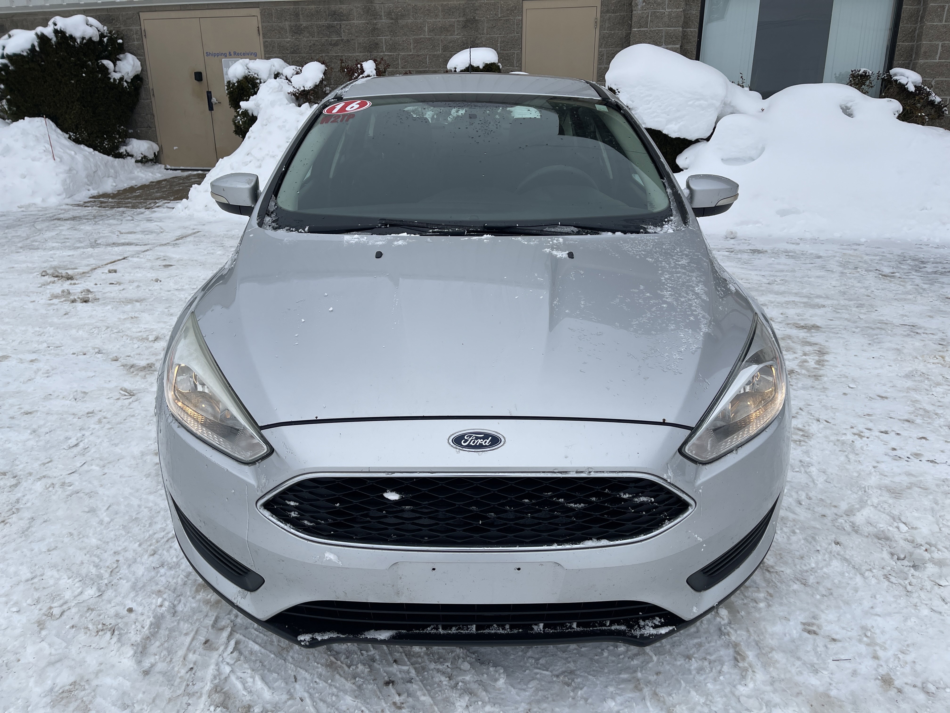 Used 2016 Ford Focus SE w/ Reverse Sensing Package image 9