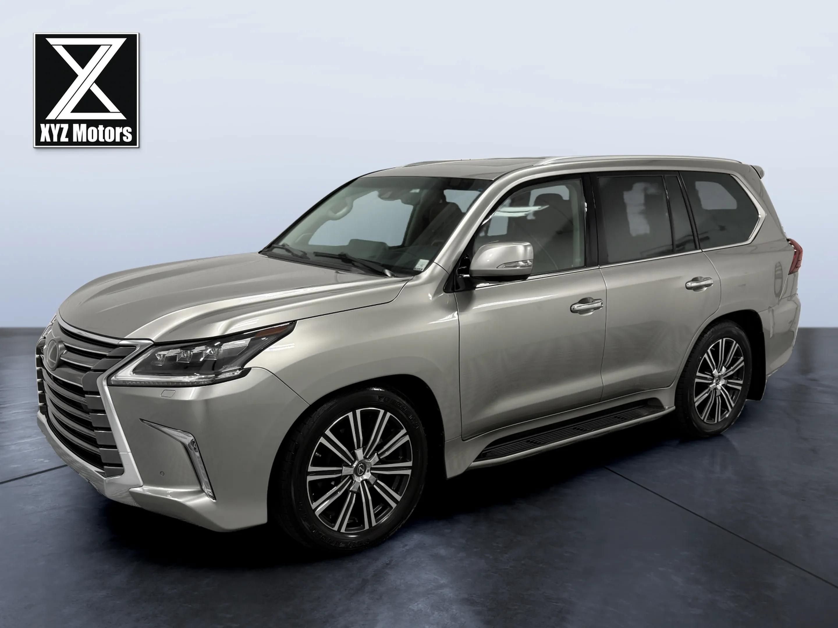 Used 2019 Lexus LX 570 4WD w/ Luxury Package image 1