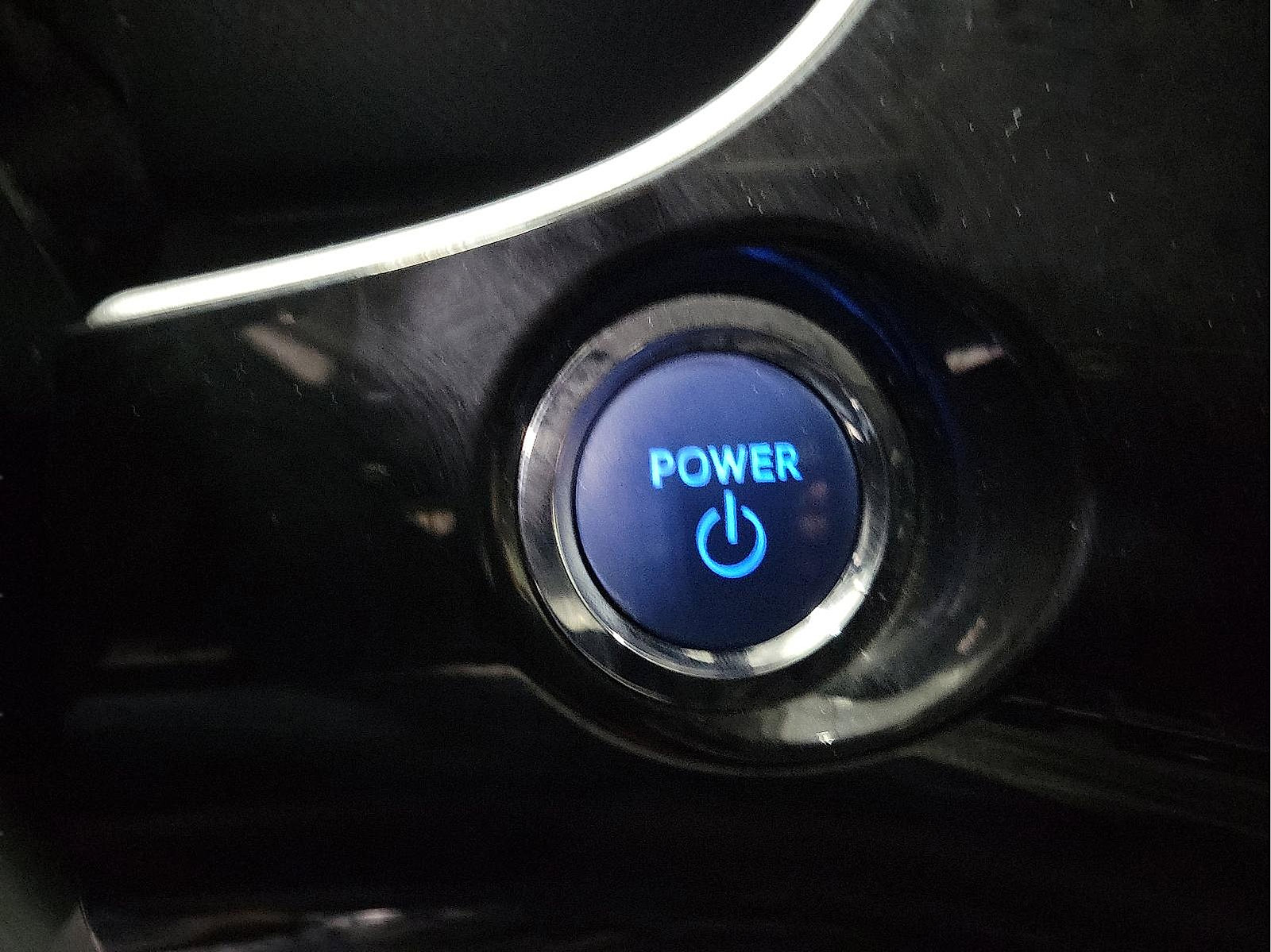 Used 2022 Toyota Prius L Eco image 20