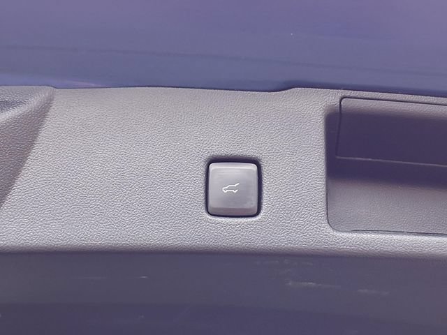 Used 2023 Ford Escape Active w/ Cold Weather Package FWD image 21