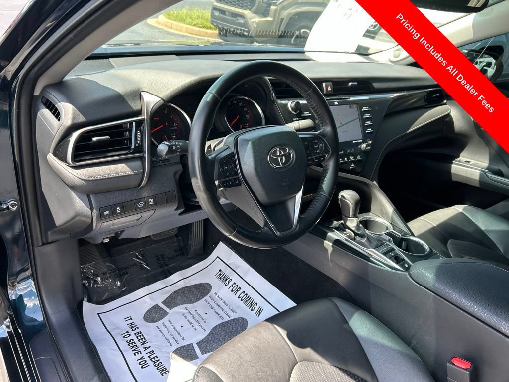 Used 2020 Toyota Camry XSE w/ Navigation Package FWD image 3