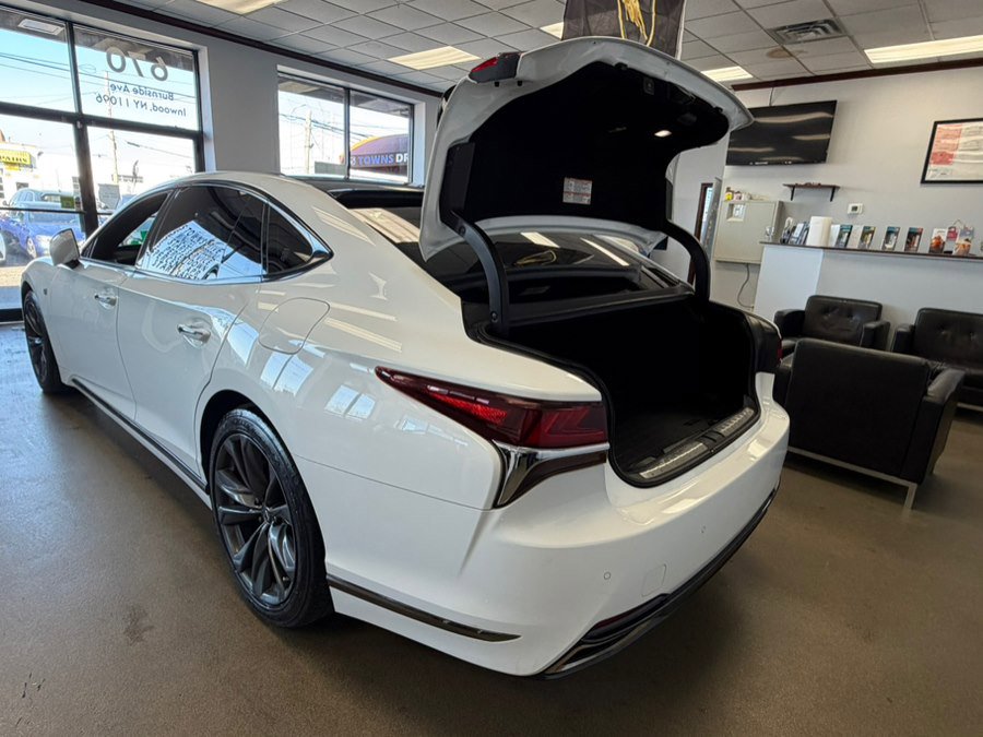 Used 2018 Lexus LS 500 F Sport w/ Accessory Package (Z1) image 28