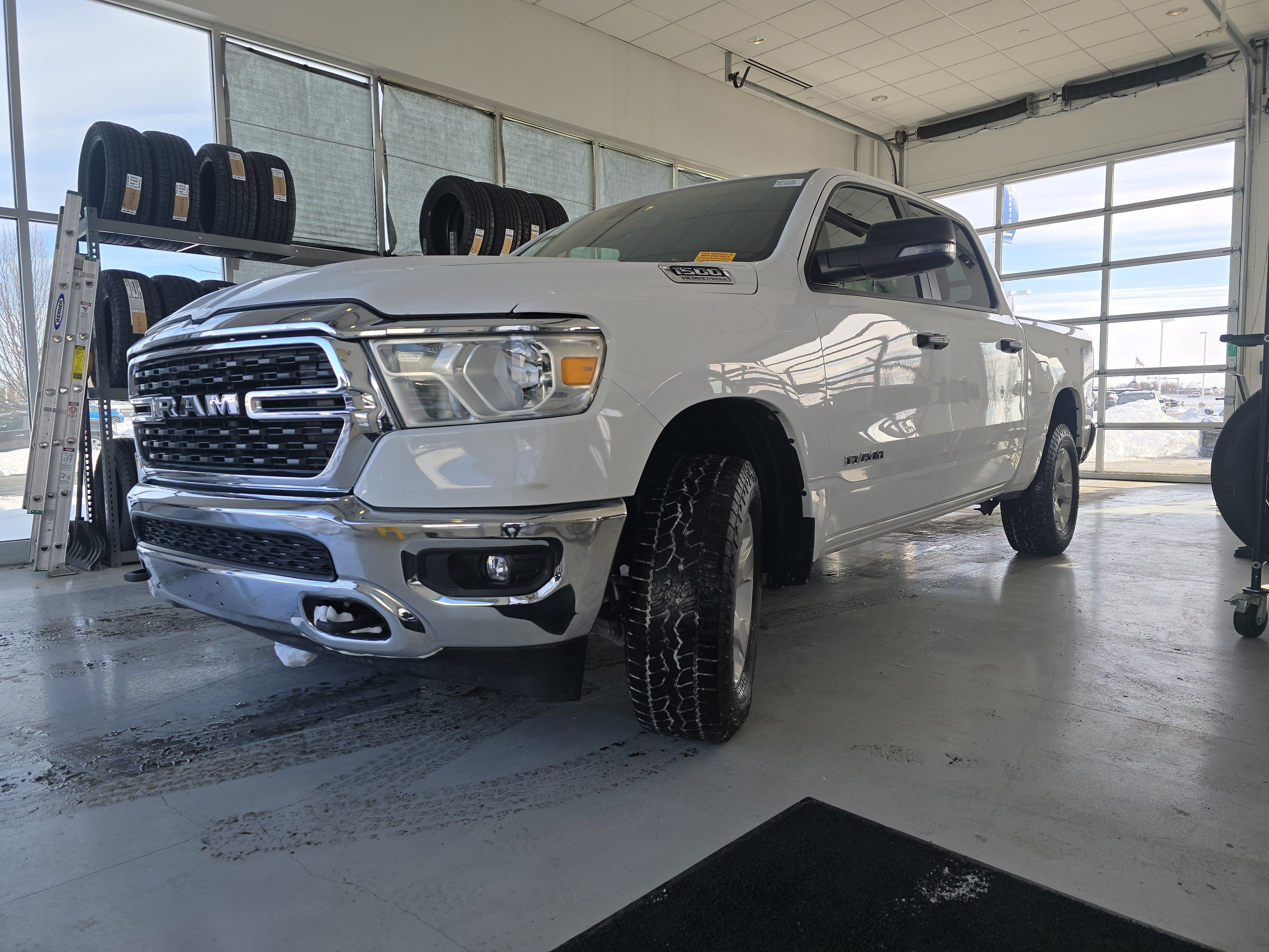 Used 2024 RAM 1500 Big Horn image 14