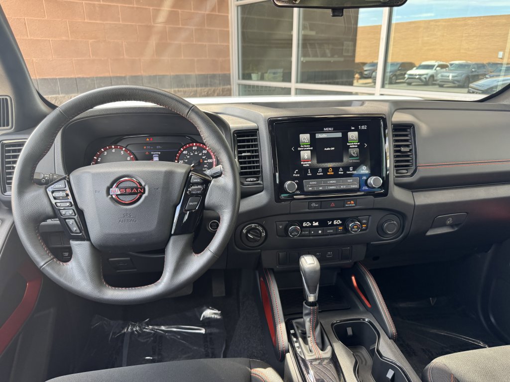 Used 2024 Nissan Frontier PRO-4X w/ Off-Road Protection Package image 16
