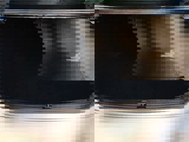 Used 2023 Toyota Corolla LE image 34