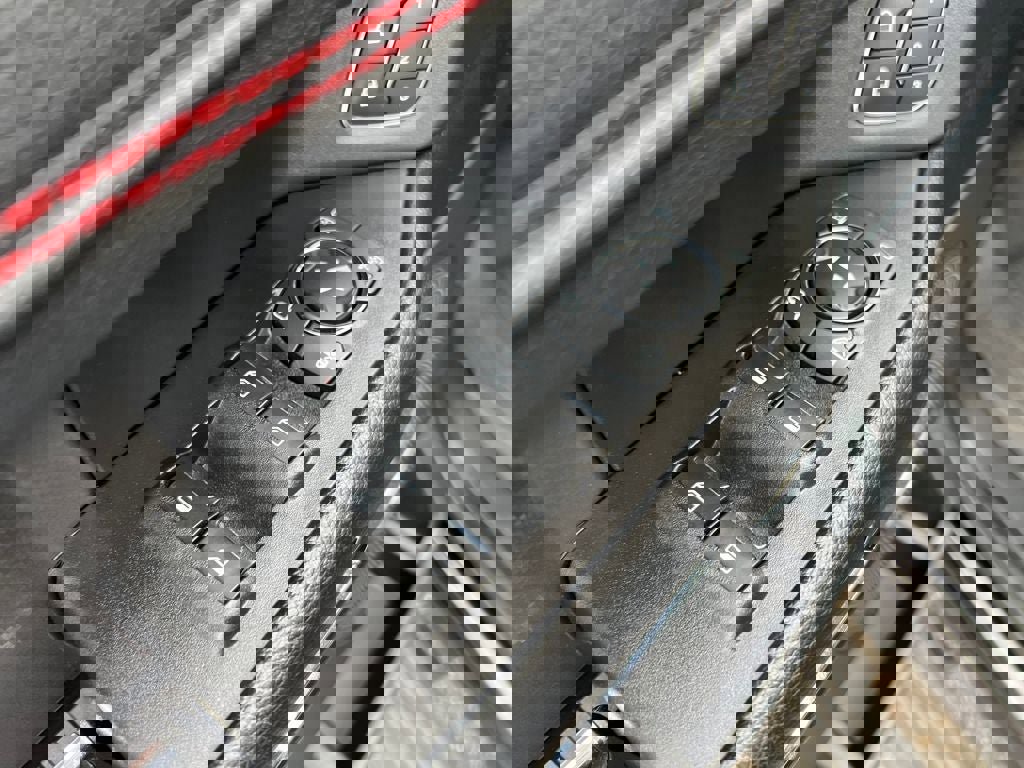 Used 2021 Ford Expedition Limited w/ Equipment Group 303A image 12