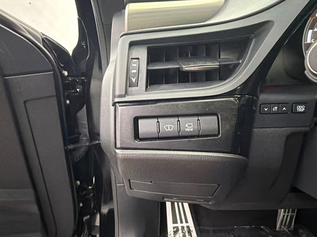 Used 2024 Lexus ES 350 F Sport FWD image 32