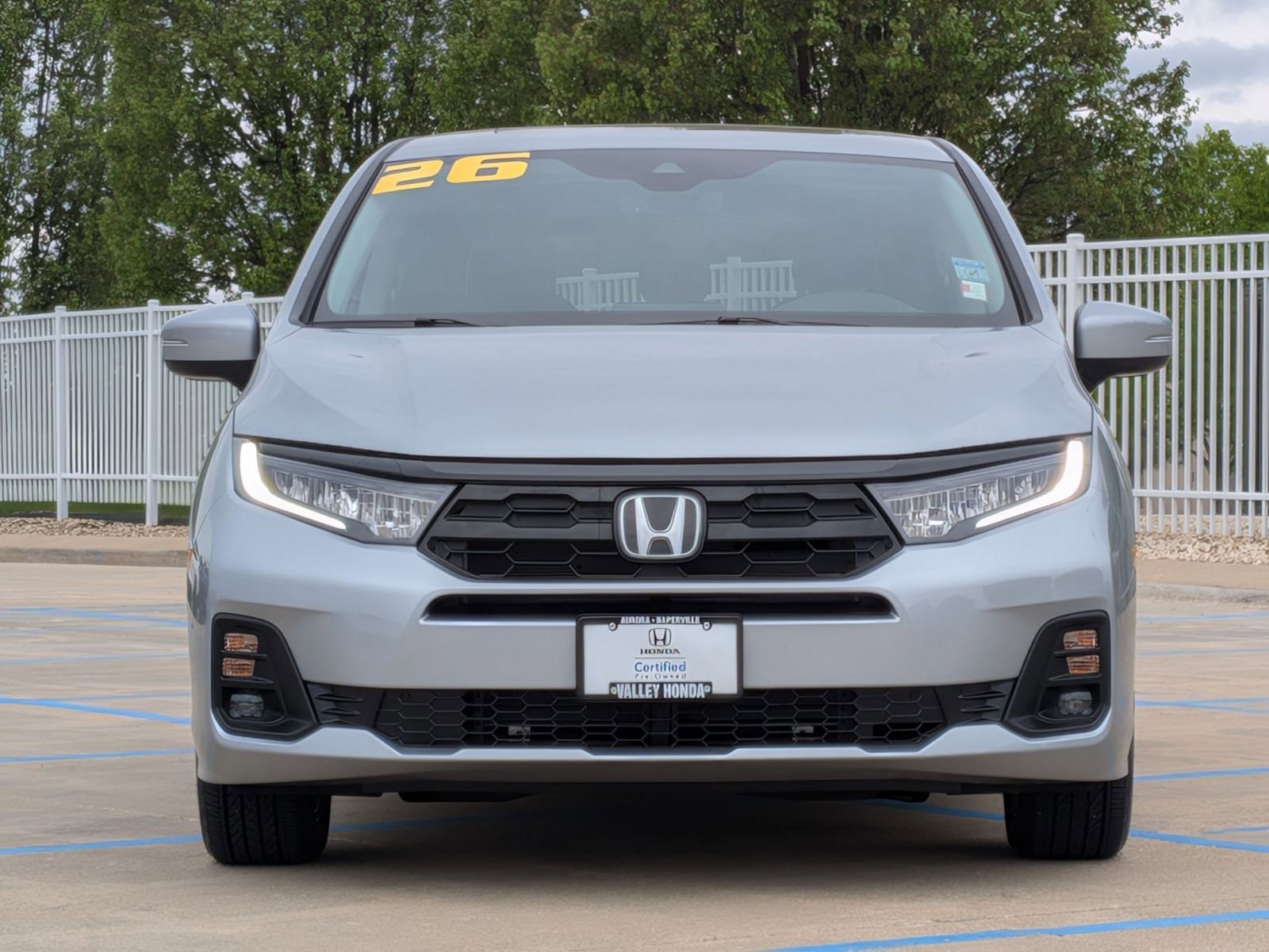 Certified 2026 Honda Odyssey Touring image 3