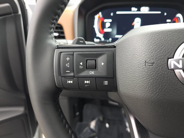 Used 2026 Nissan Rogue Platinum w/ Platinum Premium Package AWD/4WD image 17