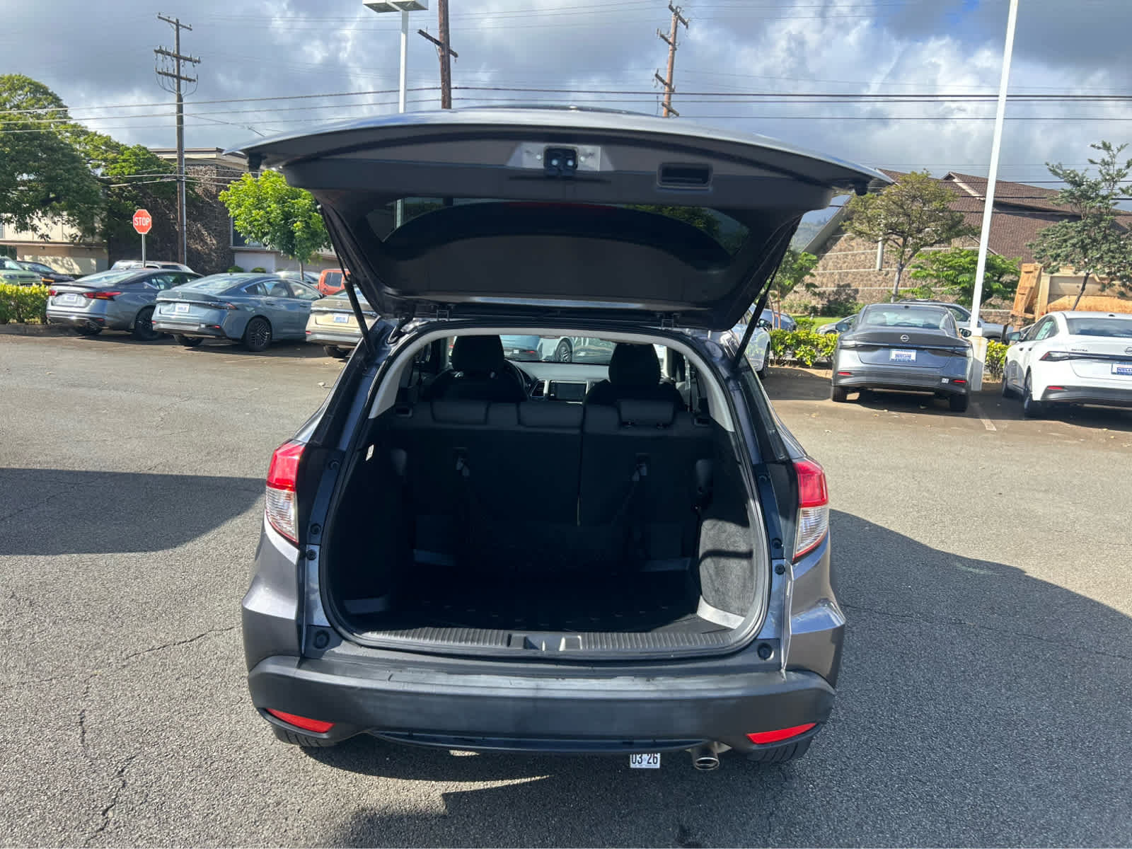 Used 2020 Honda HR-V EX image 11