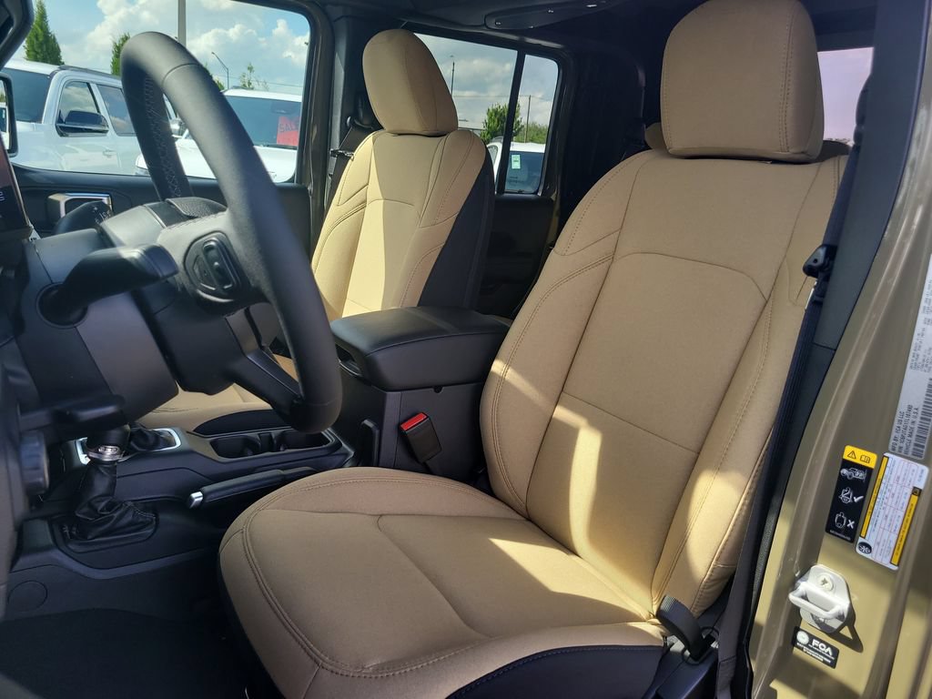 New 2026 Jeep Gladiator Willys AWD/4WD image 19