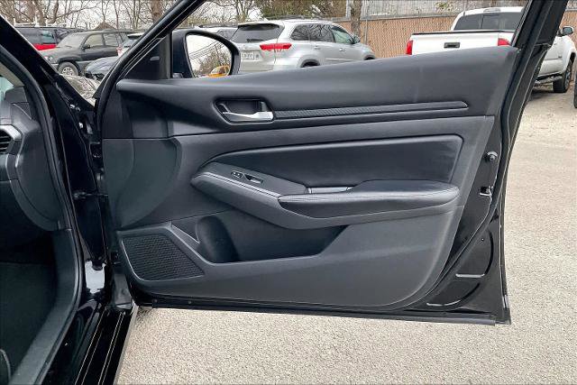 Certified 2024 Nissan Altima 2.5 SV image 22