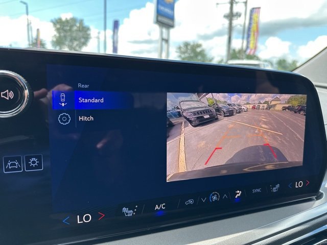 New 2026 Chevrolet Traverse LT image 36