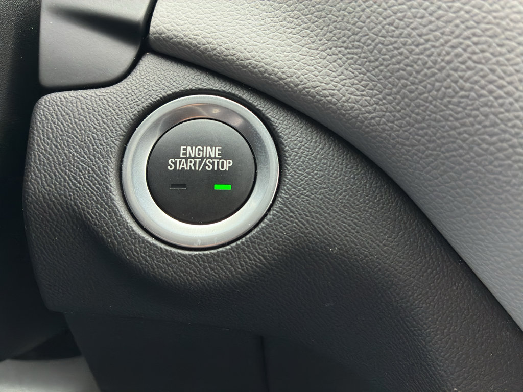 Used 2024 Chevrolet Equinox LS w/ LS Convenience Package FWD image 23