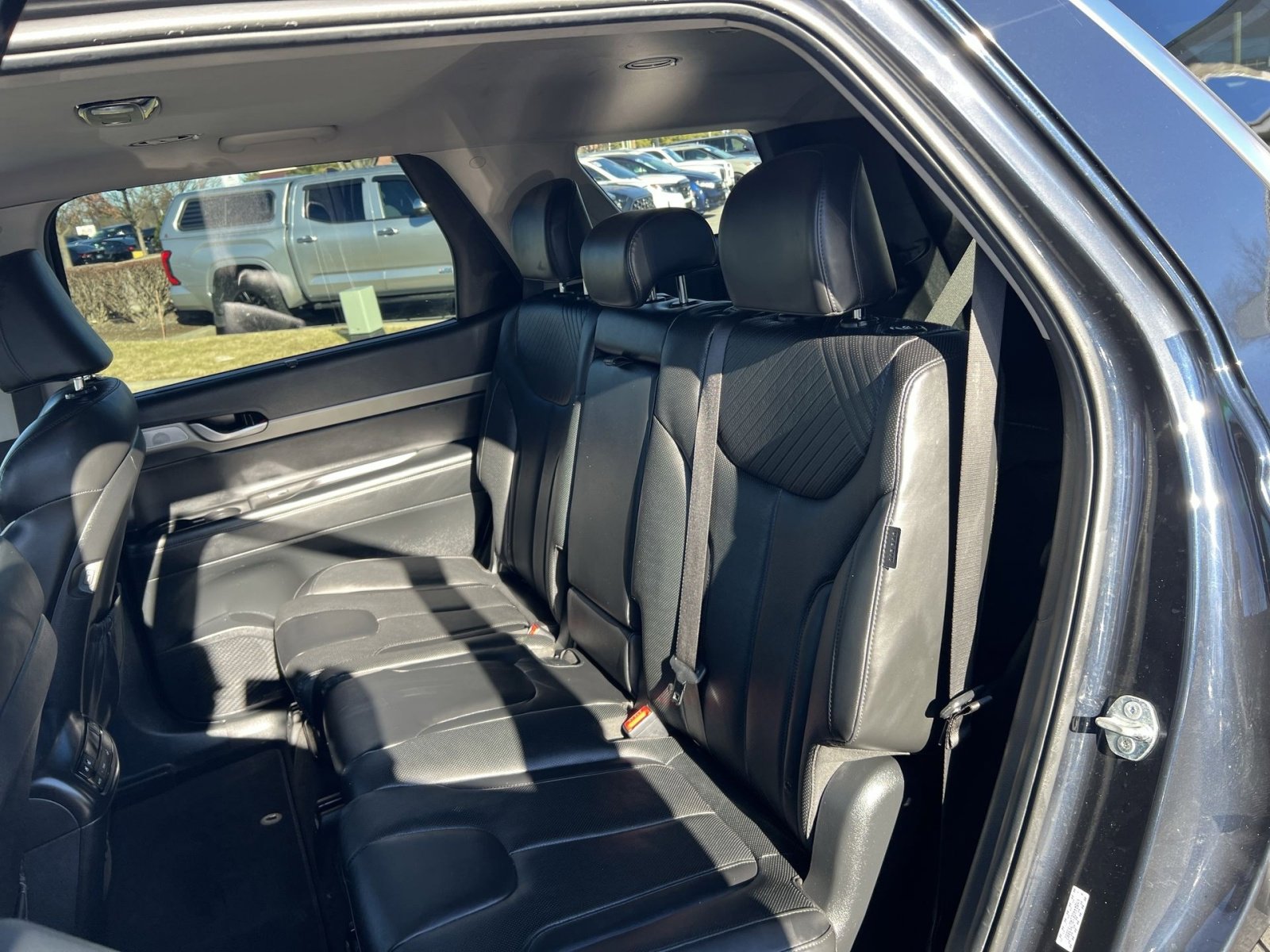 Used 2024 Hyundai Palisade SEL image 25