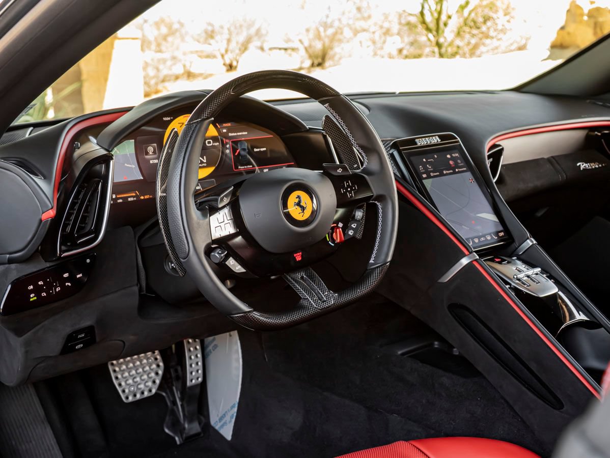 Used 2024 Ferrari Roma Spider RWD image 19