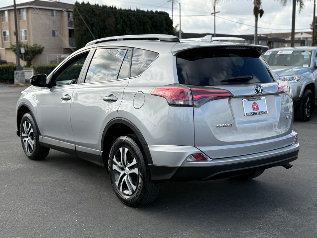 Used 2016 Toyota RAV4 LE FWD image 8
