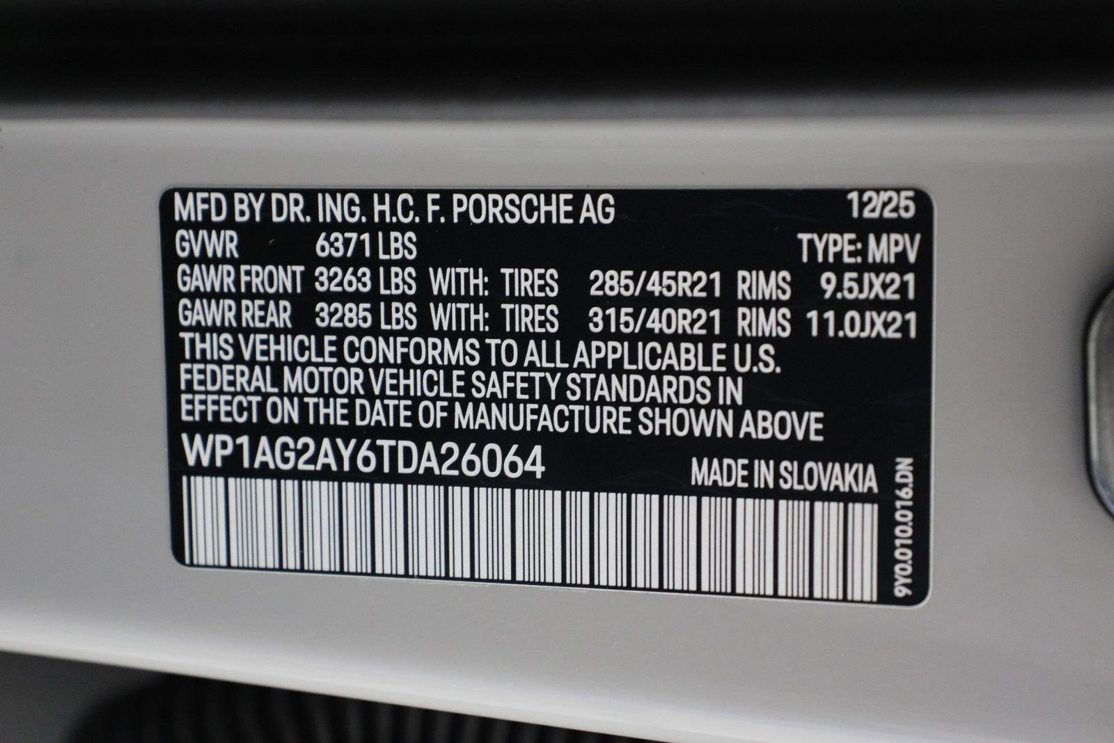 New 2026 Porsche Cayenne GTS AWD/4WD image 24