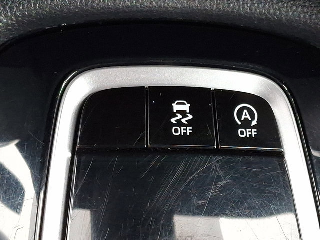 Used 2024 Toyota Corolla Cross XLE AWD/4WD image 24