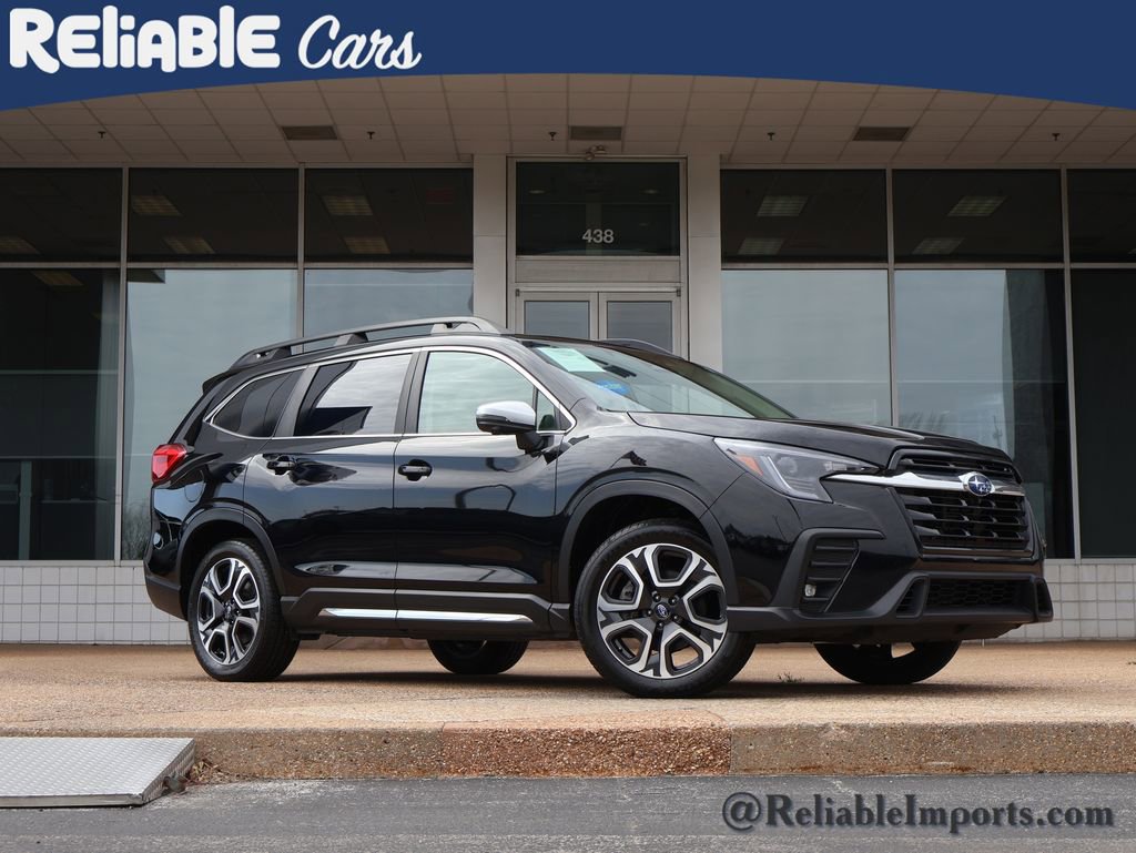 Used 2023 Subaru Ascent Limited w/ Technology Package image 2