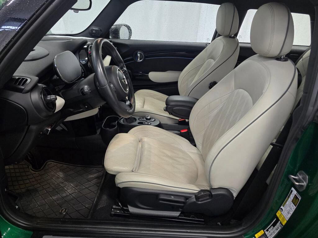 Used 2023 MINI Cooper SE image 12