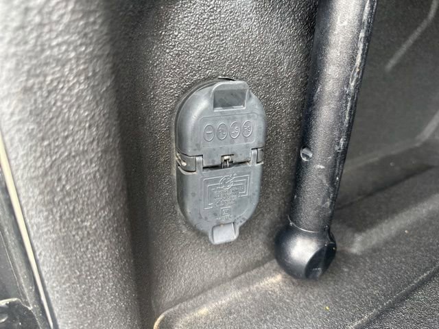 Used 2023 GMC Sierra 2500 AT4 w/ AT4 Preferred Package AWD/4WD image 14