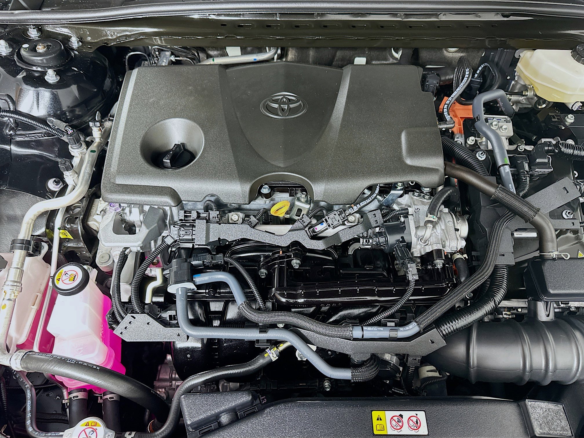 Used 2025 Toyota Camry LE image 33