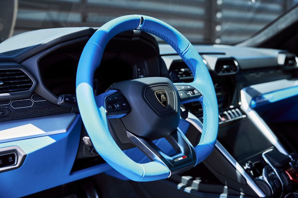 Used 2024 Lamborghini Urus S image 38