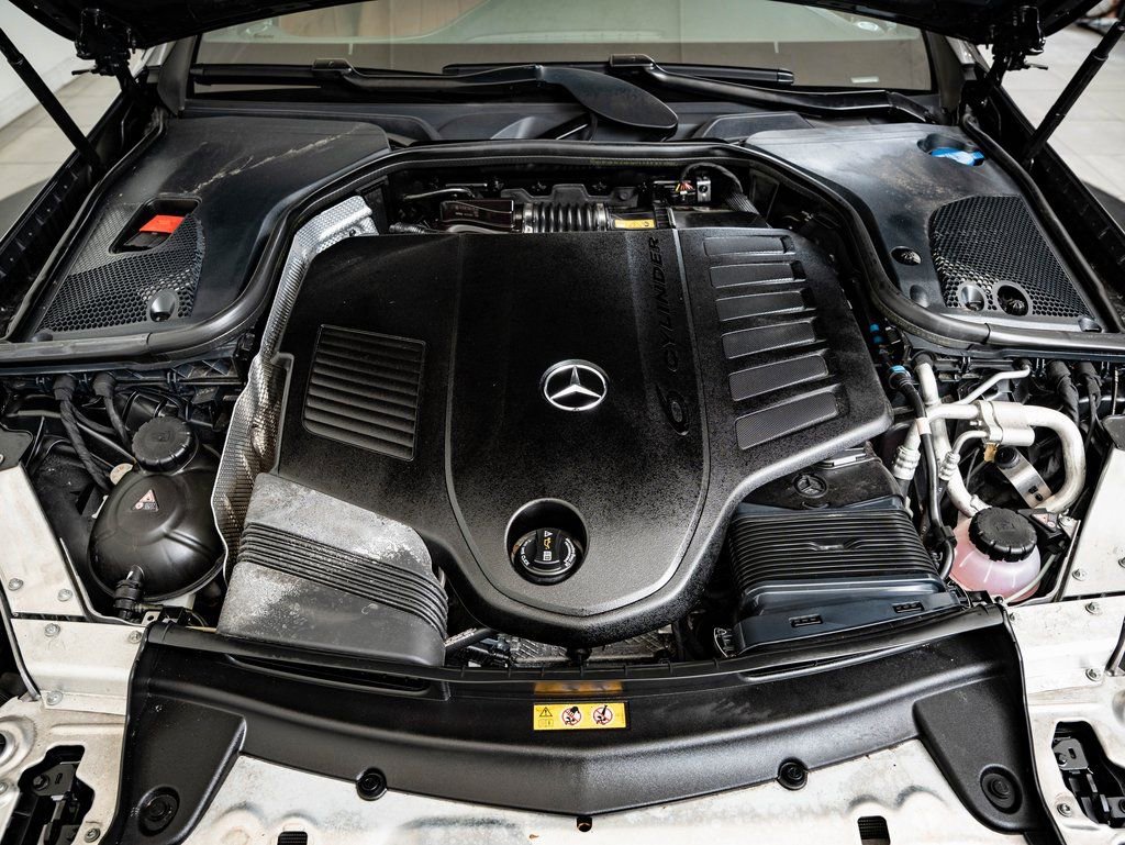 Used 2023 Mercedes-Benz E 450 4MATIC Cabriolet image 34