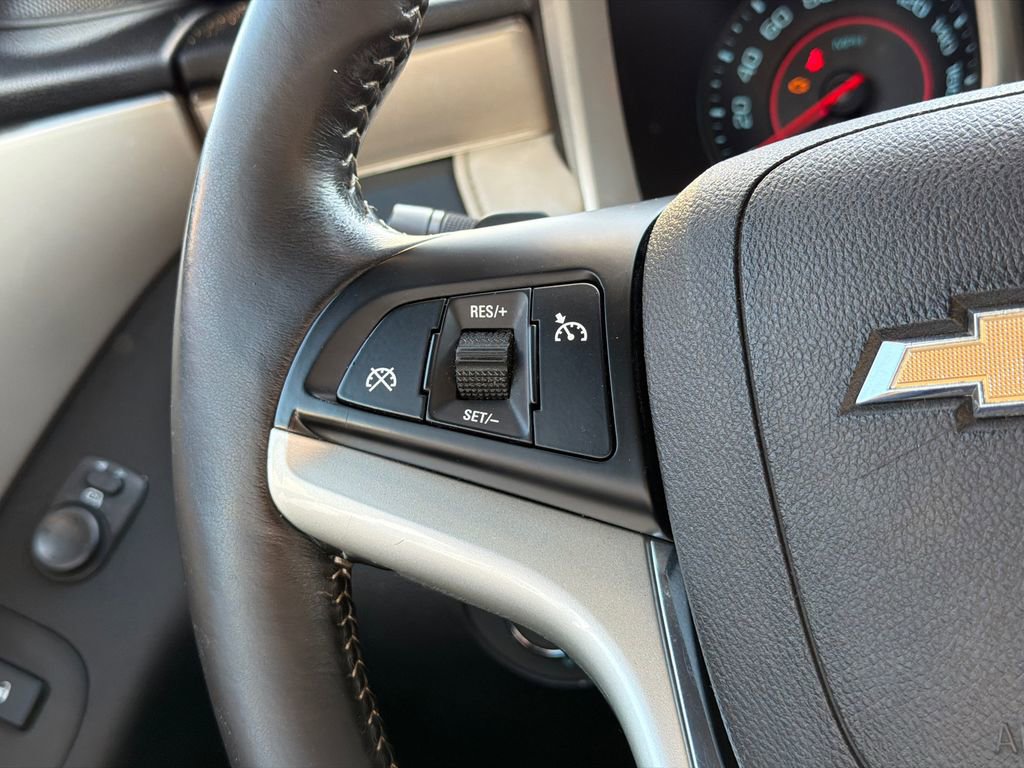 Used 2014 Chevrolet Camaro SS RWD image 13