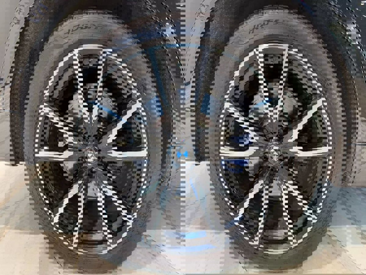 Used 2019 BMW X7 xDrive50i w/ Dynamic Handling Package image 34