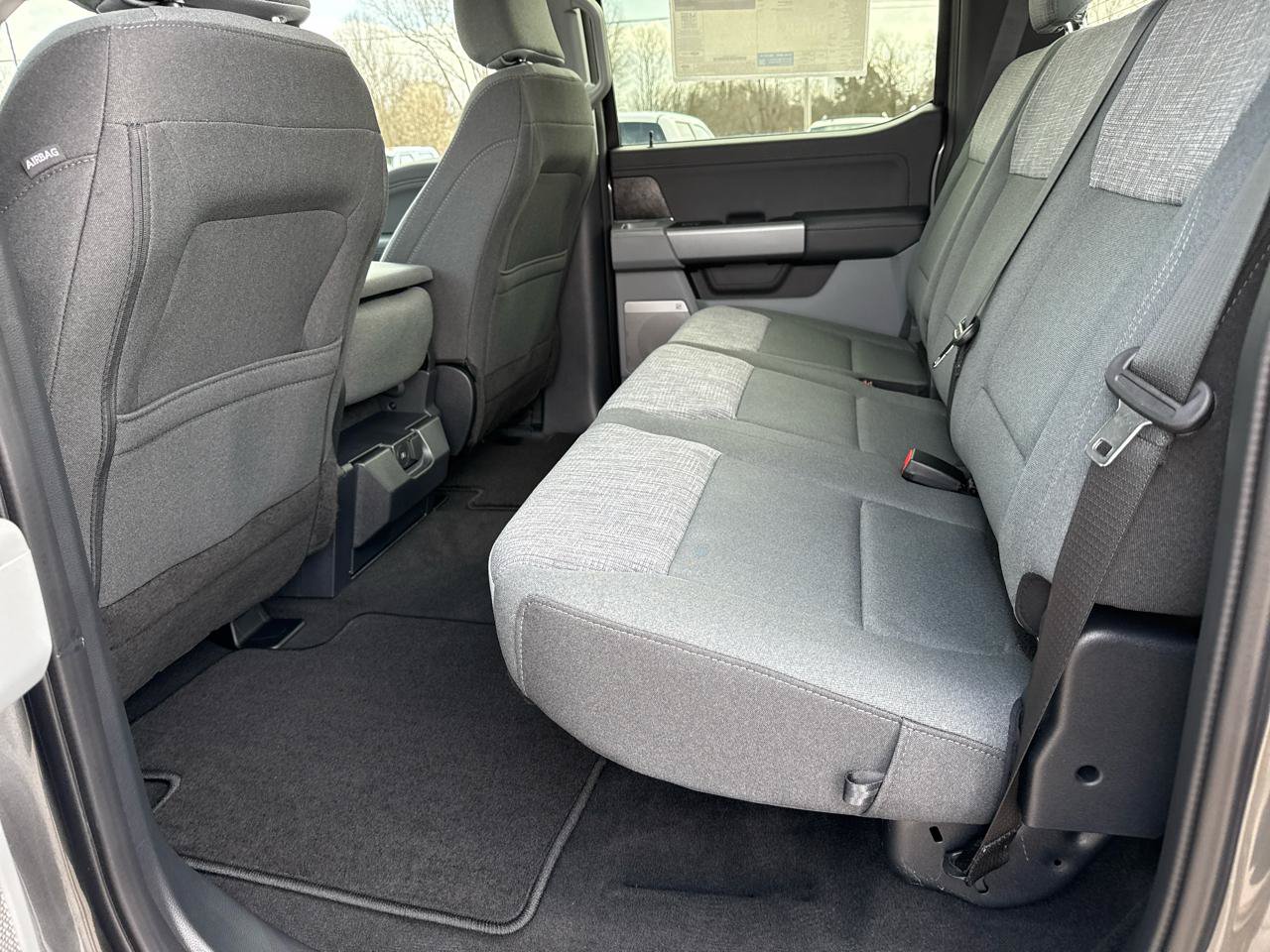 New 2026 Ford F250 XLT w/ XLT Premium Package AWD/4WD image 27