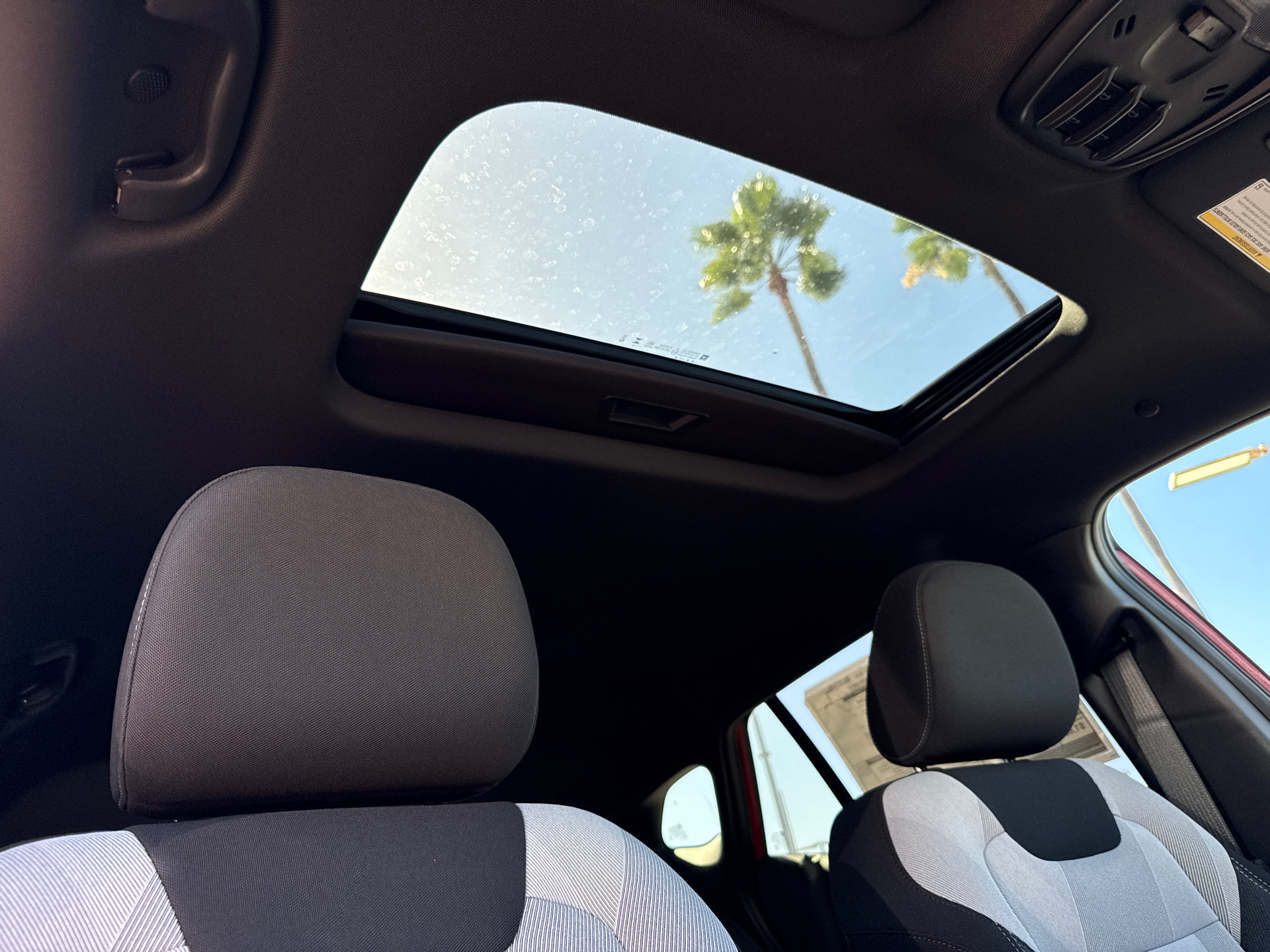 New 2026 Chevrolet Trax RS w/ Sunroof Package FWD image 12