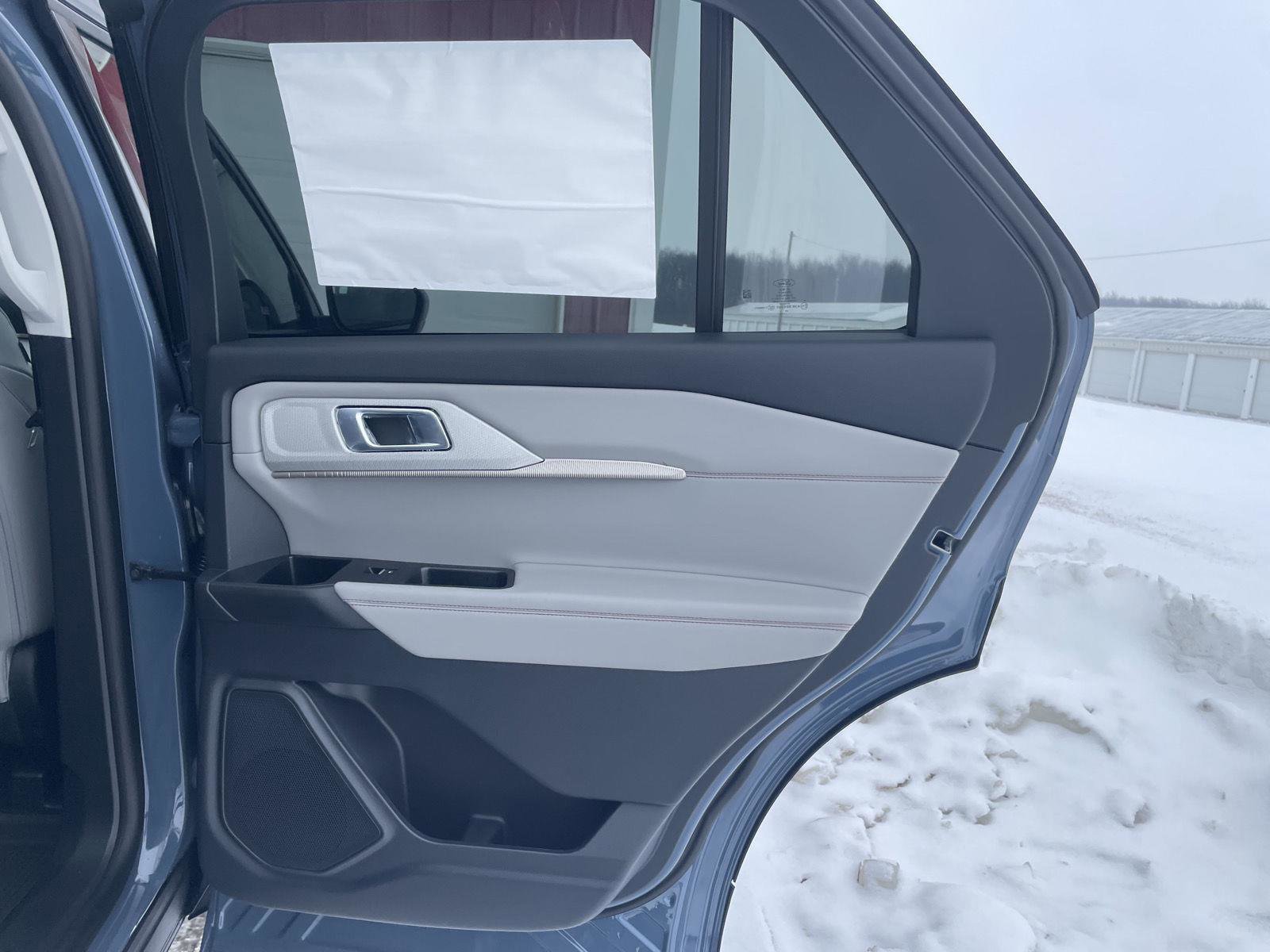 New 2026 Ford Explorer Active w/ Active Comfort Package image 30