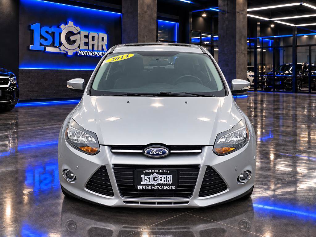 Used 2014 Ford Focus Titanium FWD image 3