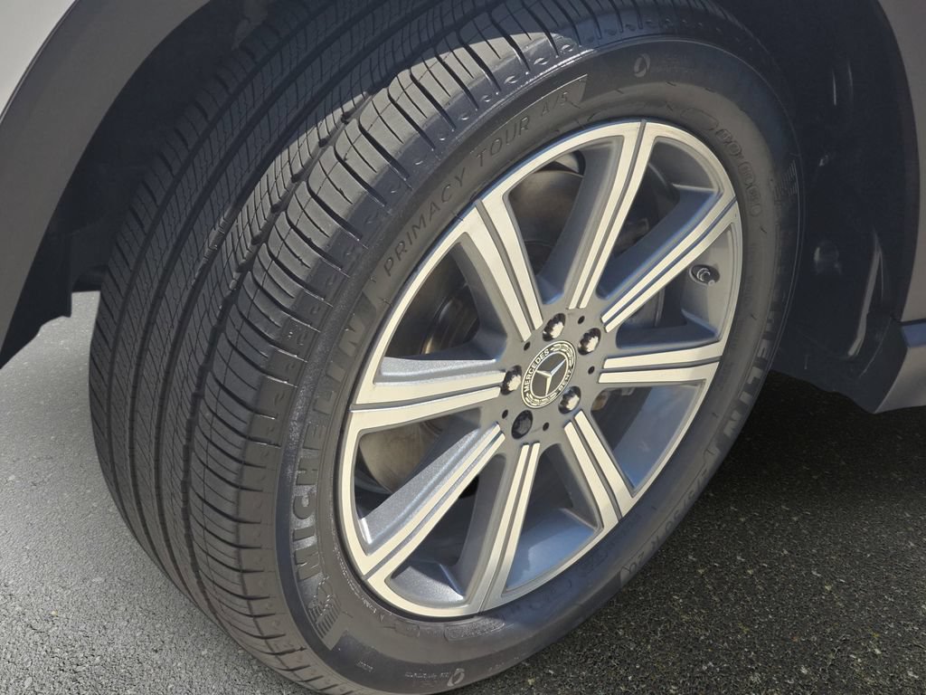 Used 2022 Mercedes-Benz GLS 450 4MATIC image 38