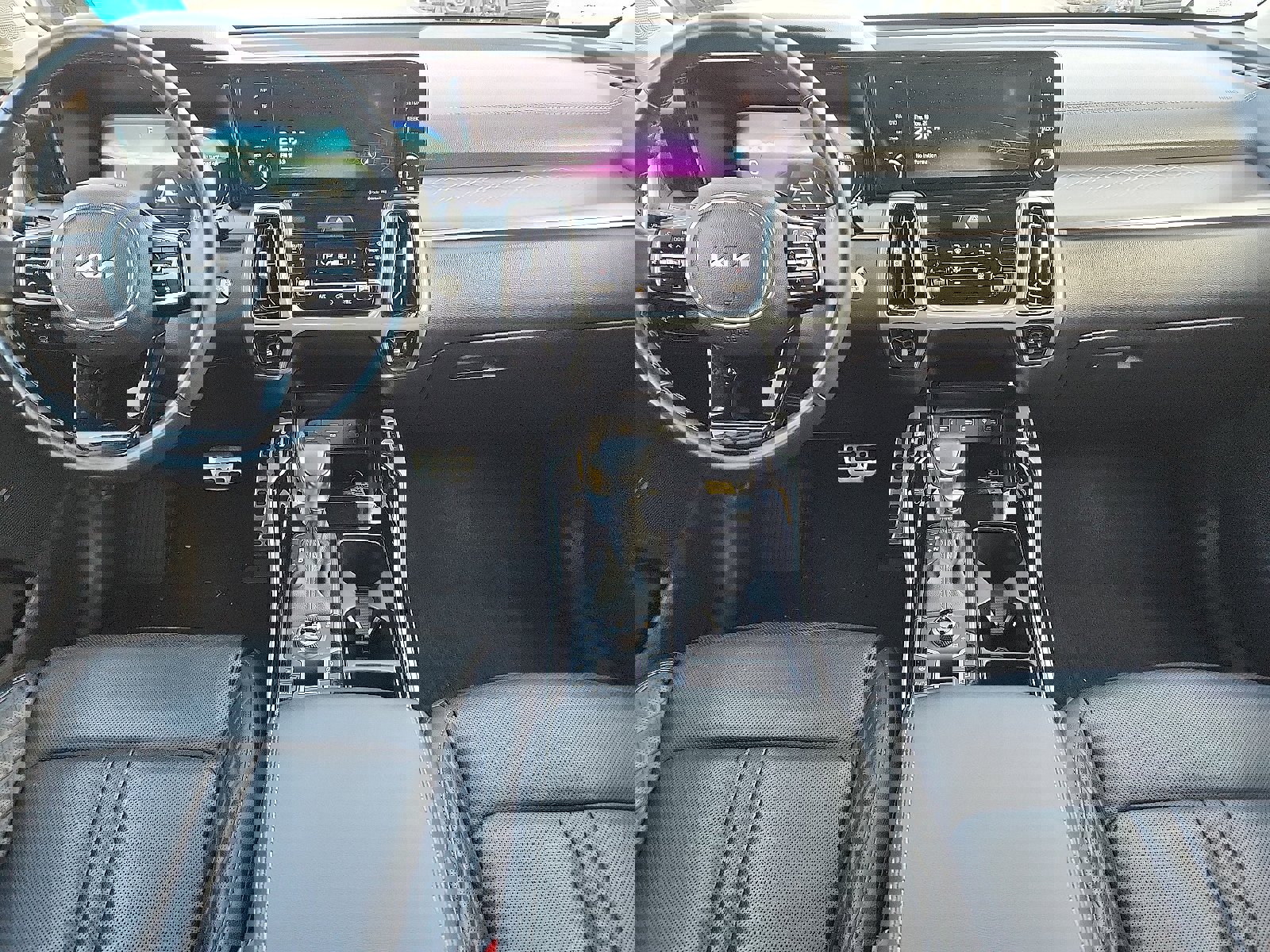 Used 2023 Kia Sorento SX image 9