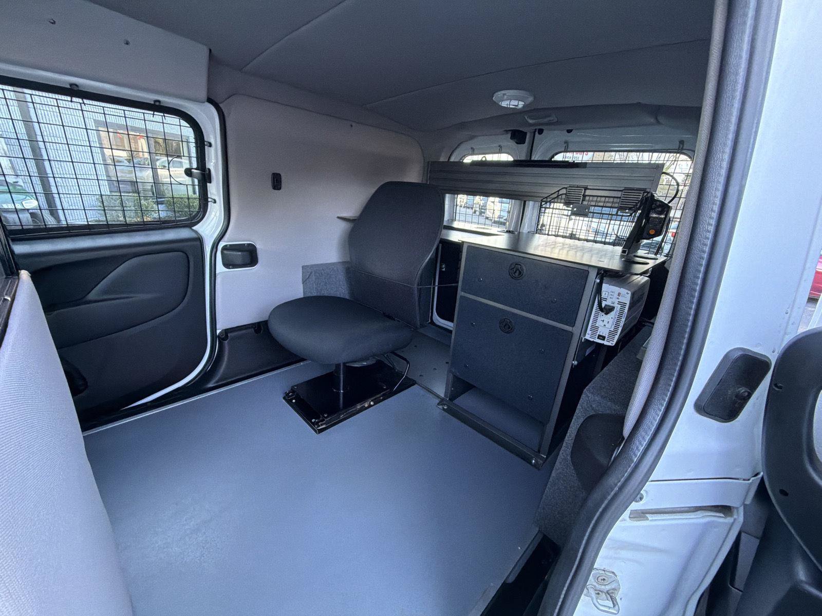Used 2022 RAM ProMaster City Tradesman w/ Window Group 05 FWD image 13