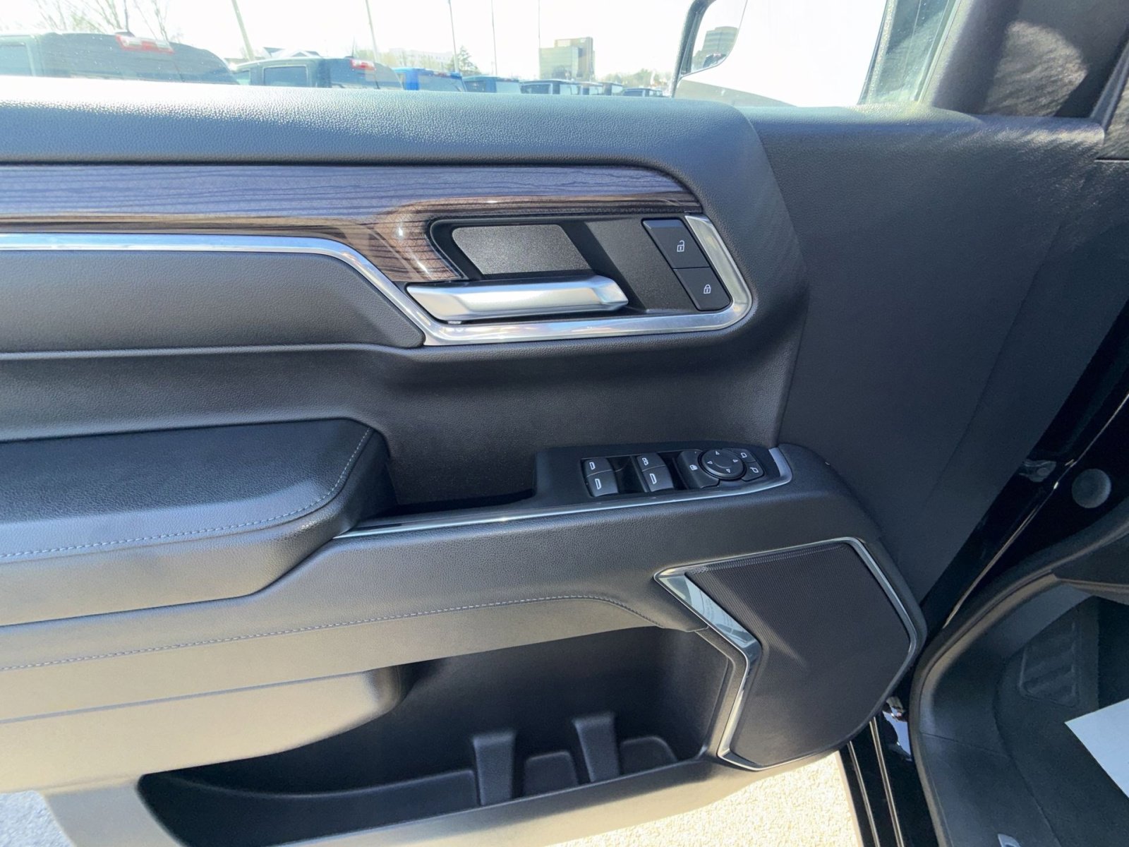 Used 2024 Chevrolet Silverado 1500 RST image 15