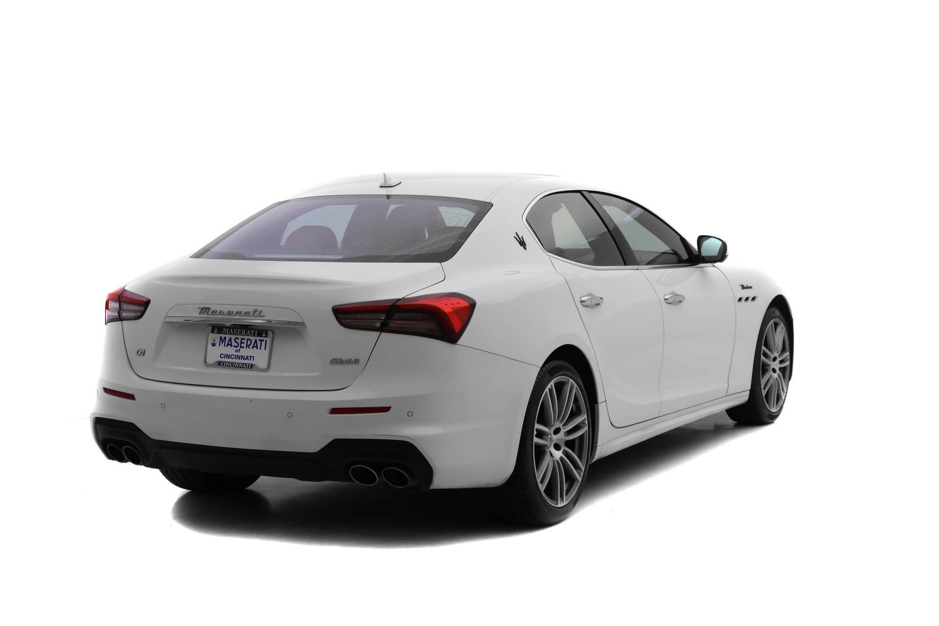 Used 2022 Maserati Ghibli Modena Q4 image 4