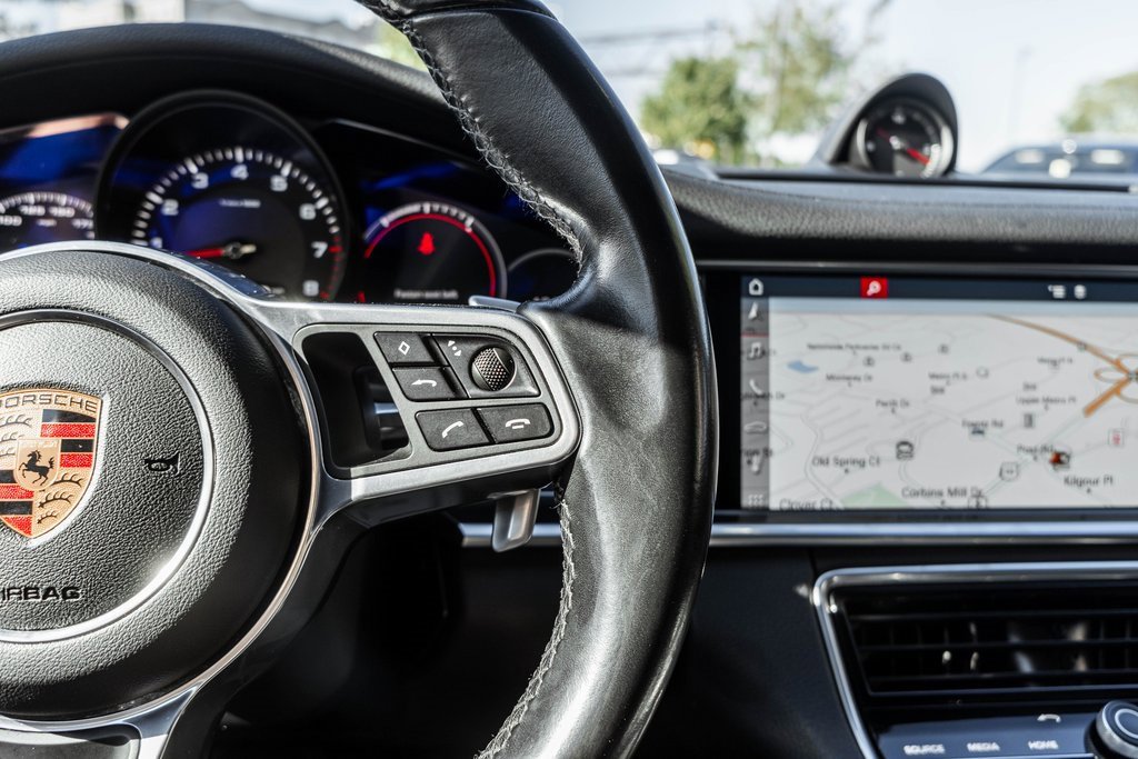 Used 2018 Porsche Panamera 4 image 22