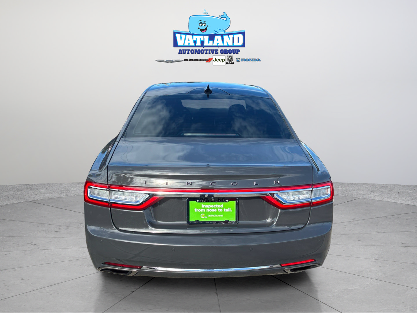 Used 2020 Lincoln Continental Black Label w/ Rear Seat Amenities Package FWD image 4