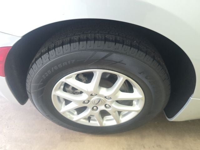 Used 2024 Chrysler Pacifica Touring-L FWD image 11