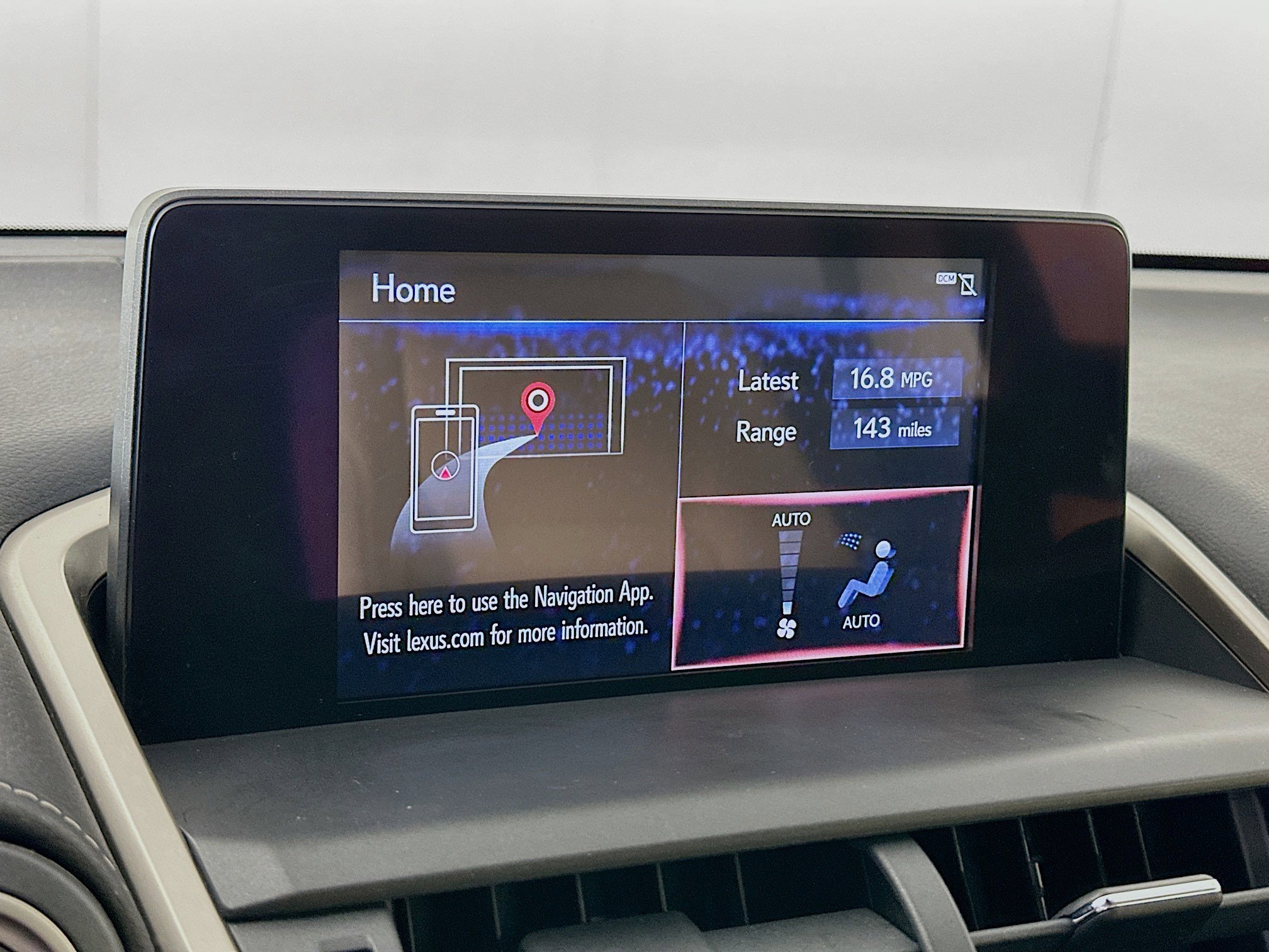 Used 2018 Lexus NX 300 FWD image 19