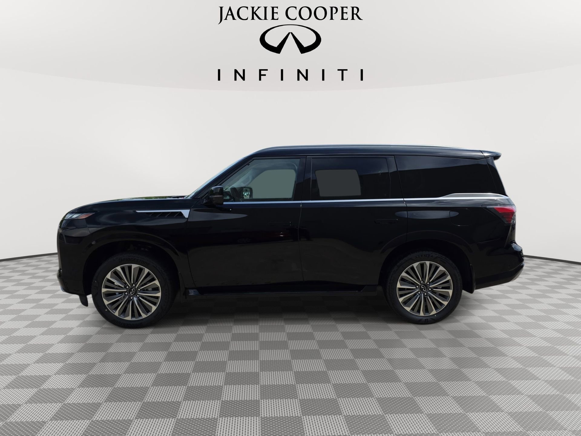 New 2026 INFINITI QX80 Luxe RWD image 8